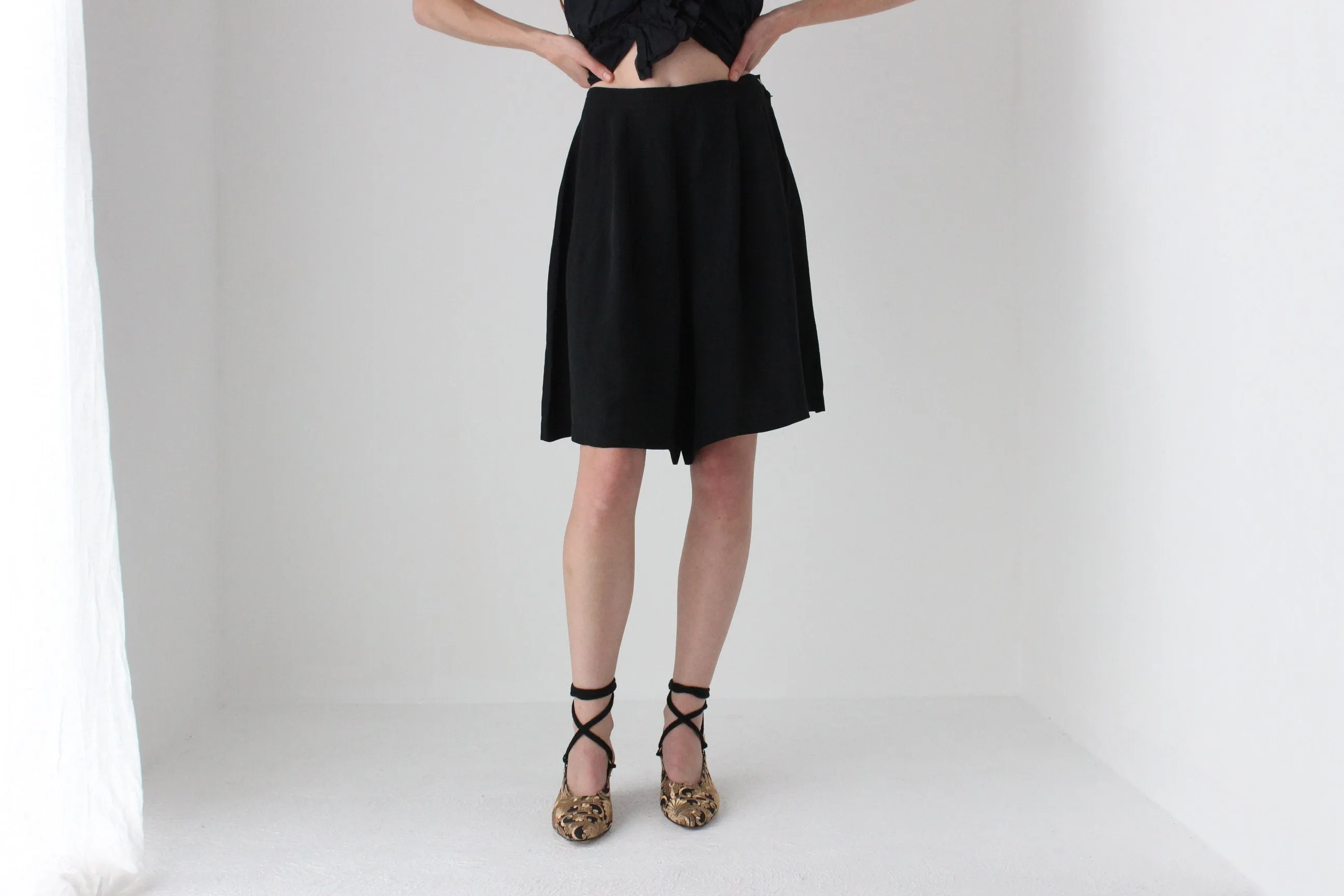 90s Pure Silk Knee Length Wide Leg Culotte Shorts