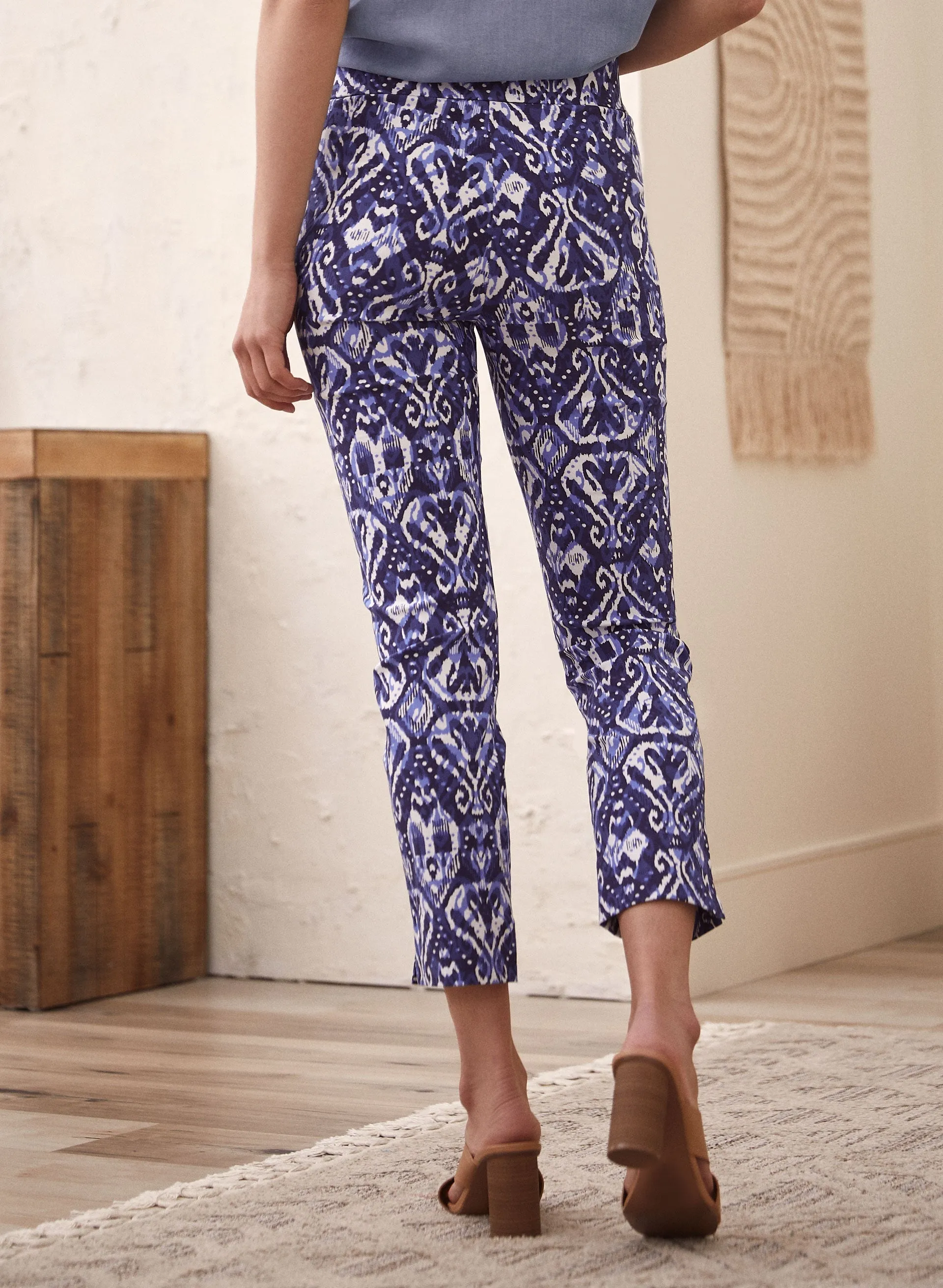 Abstract Paisley Print Pull-On Pants