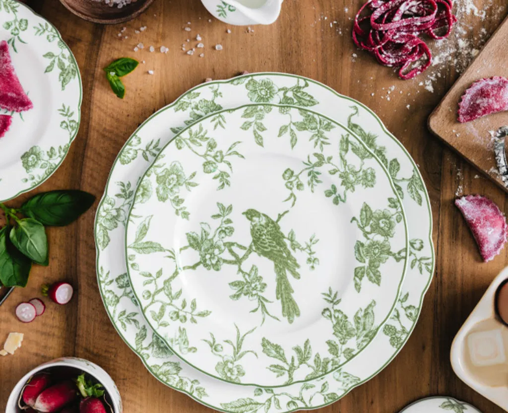 Albertine Dinnerware