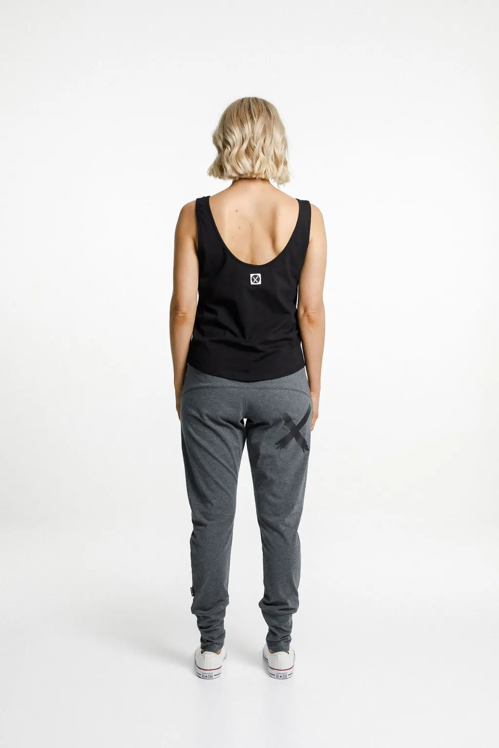 Apartment Pants In Charcoal - Black X