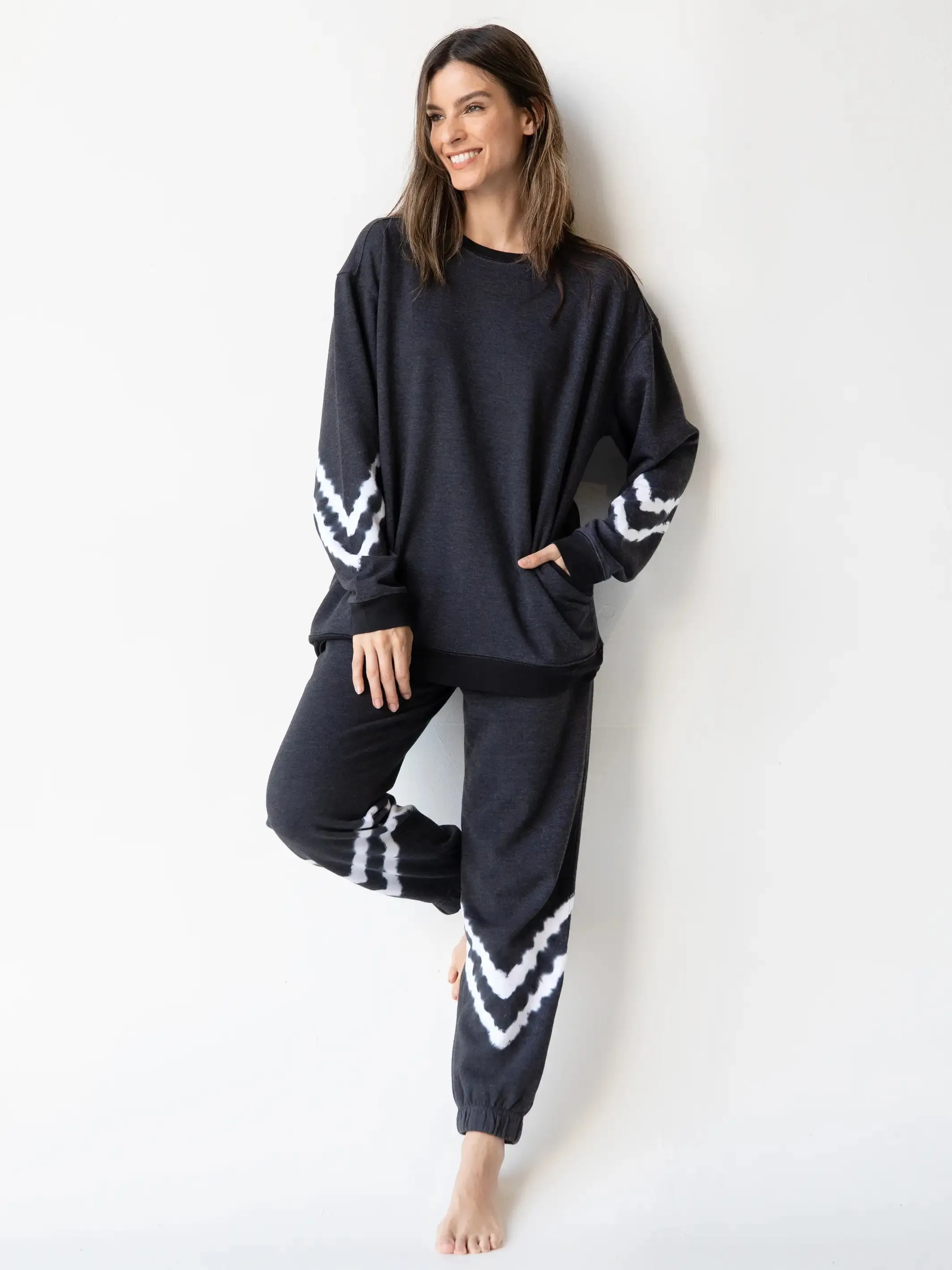 Comfy Jogger - Charcoal Chevron