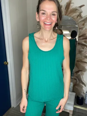 COMFY SLEEVELESS TANK TOP - Emerald Green