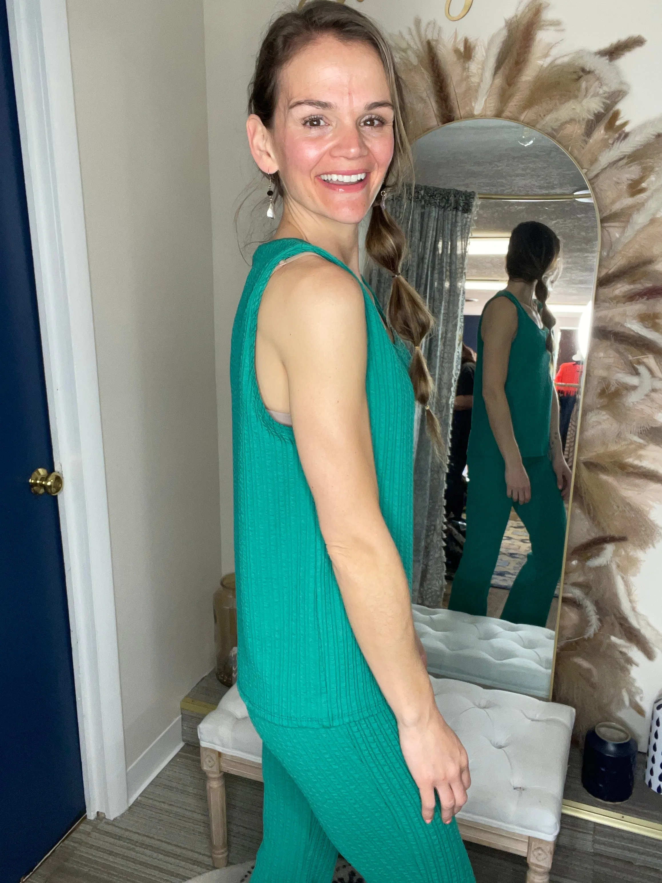 COMFY SLEEVELESS TANK TOP - Emerald Green