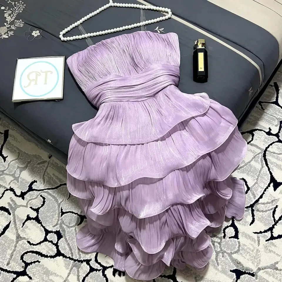 Flytonn- Strapless Wavy Pleated Tiered Midi Dress