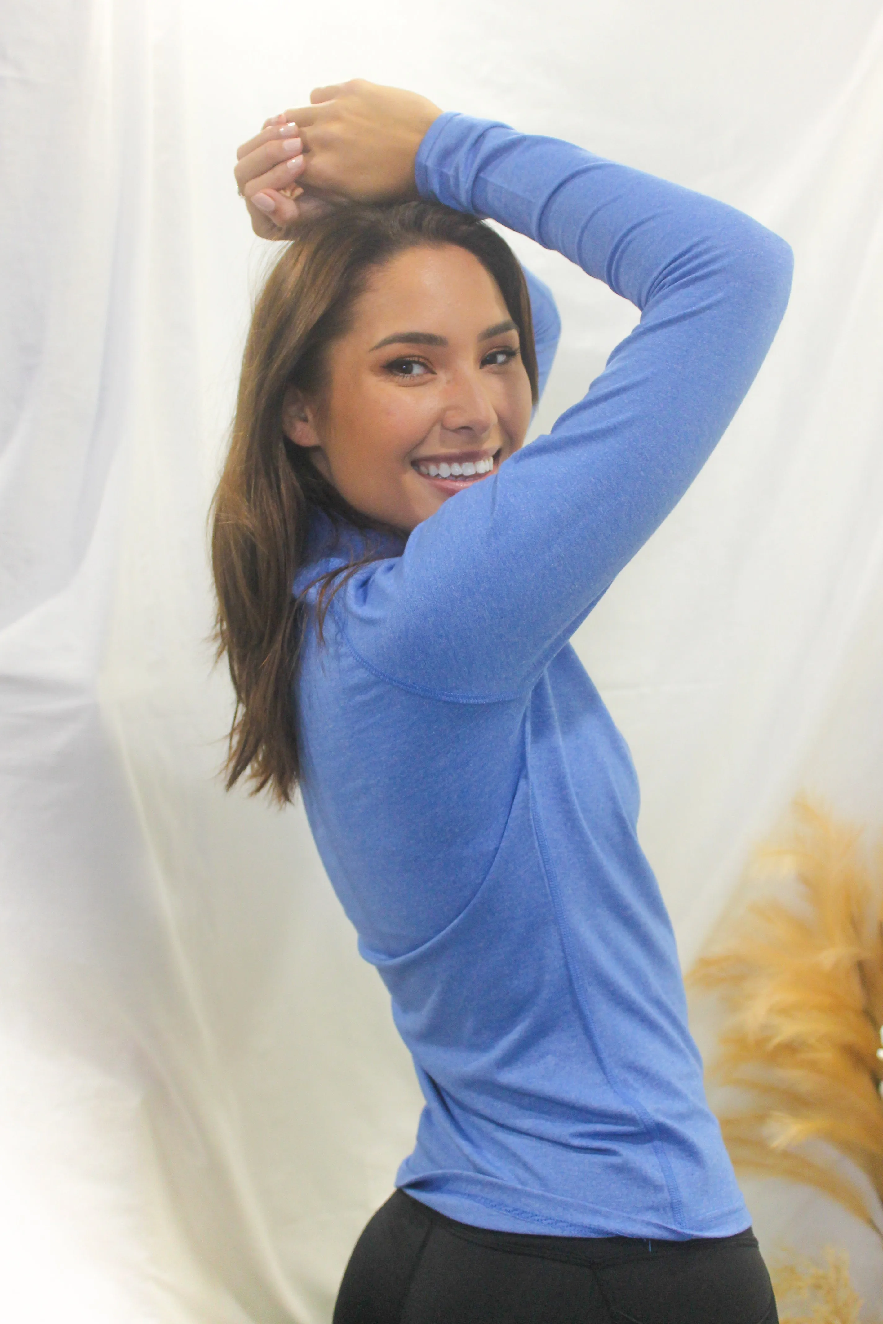 Kirra Half Zip Sports Tops