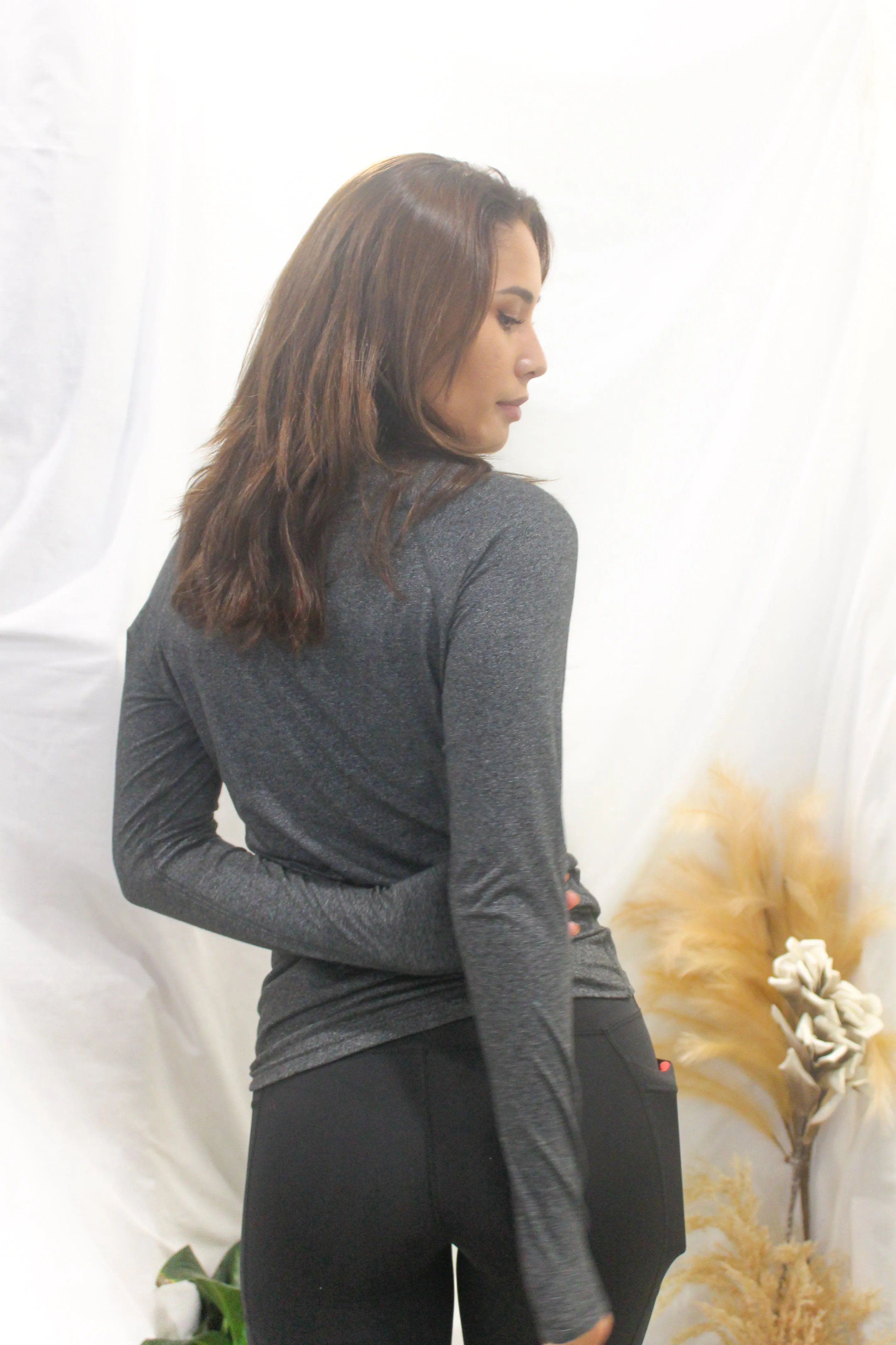 Kirra Half Zip Sports Tops