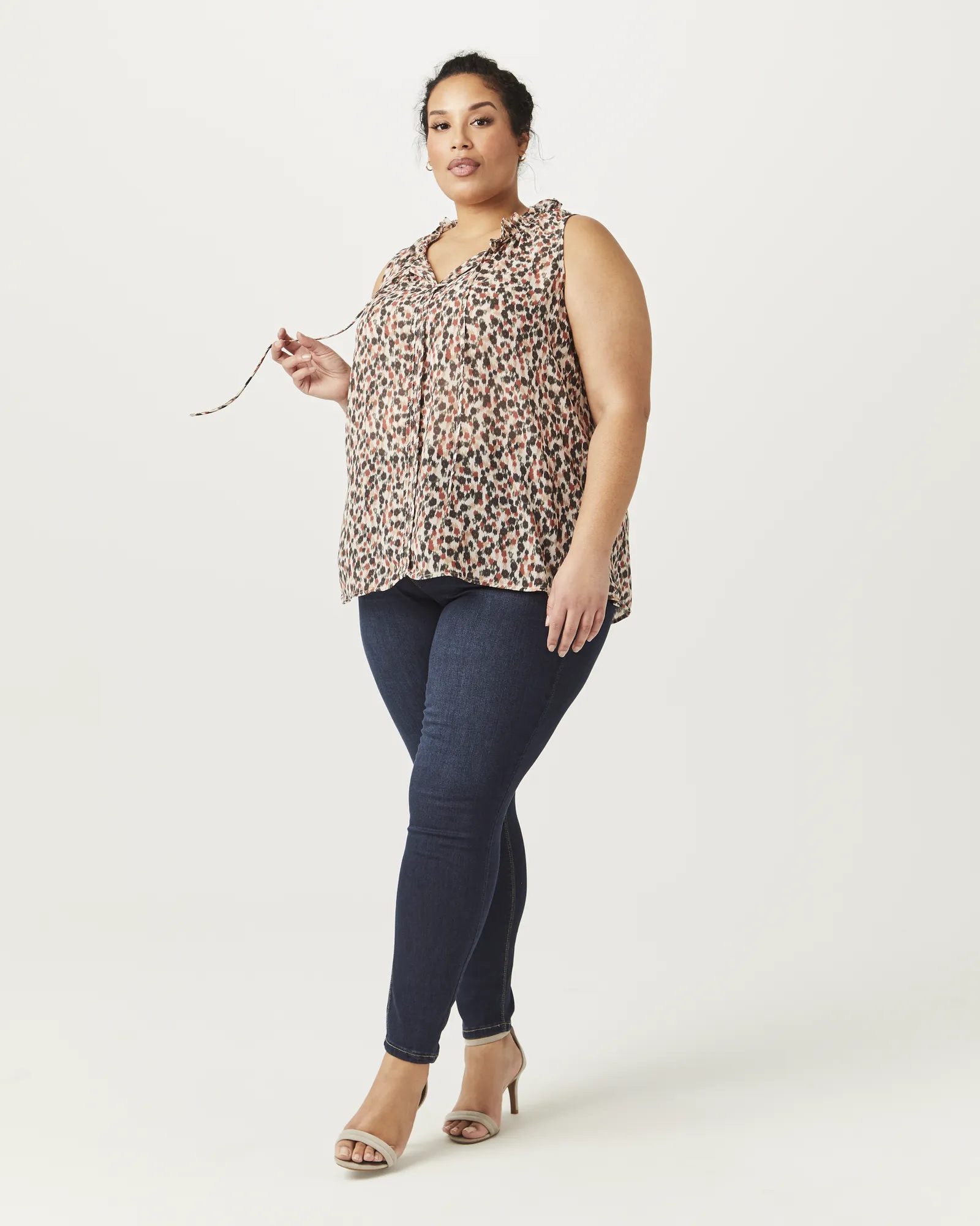 Mira Tie-Neck Blouse | Ivory / Tan