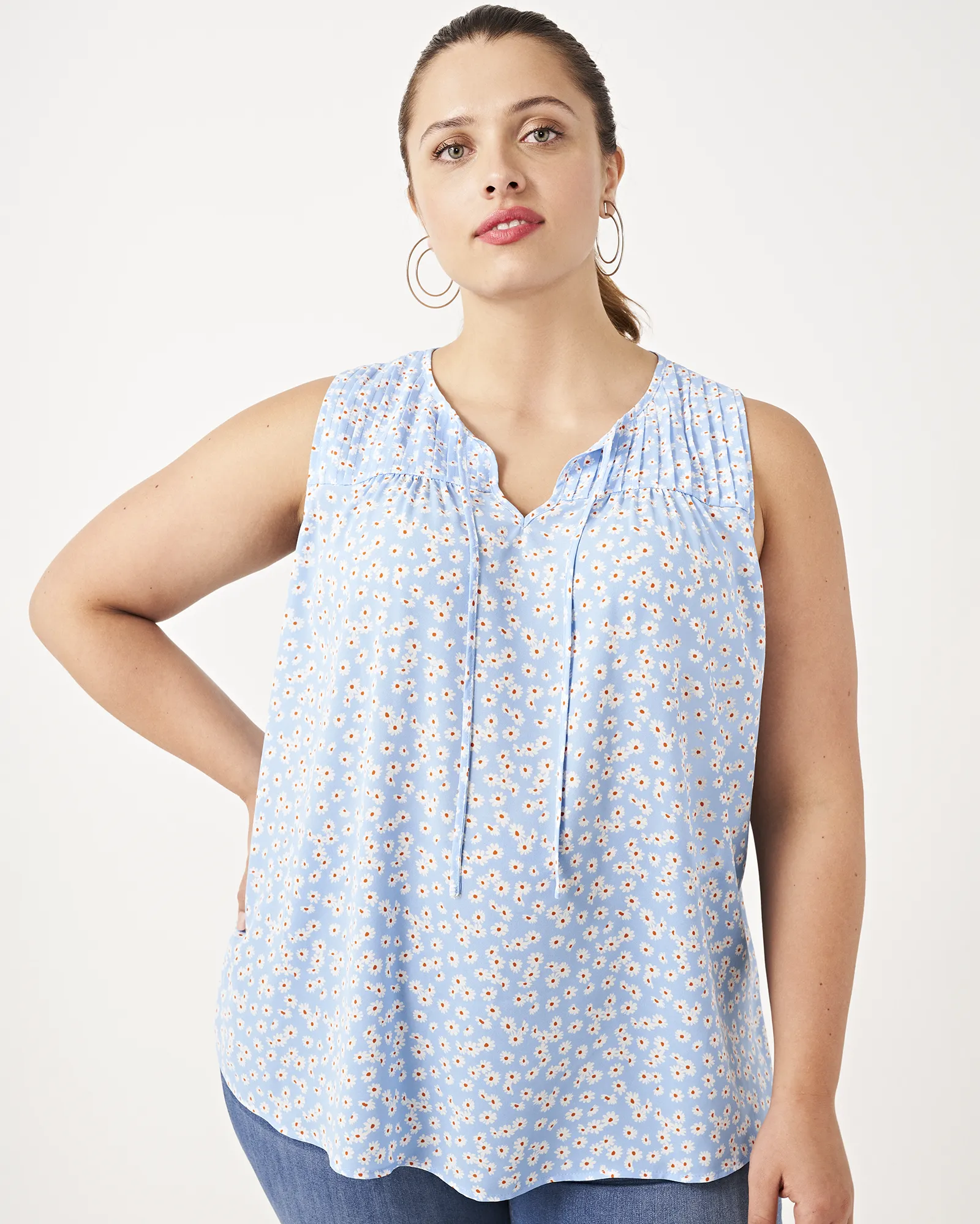 Penny Sleeveless Printed Pintucked Top | Light Blue / Ivory