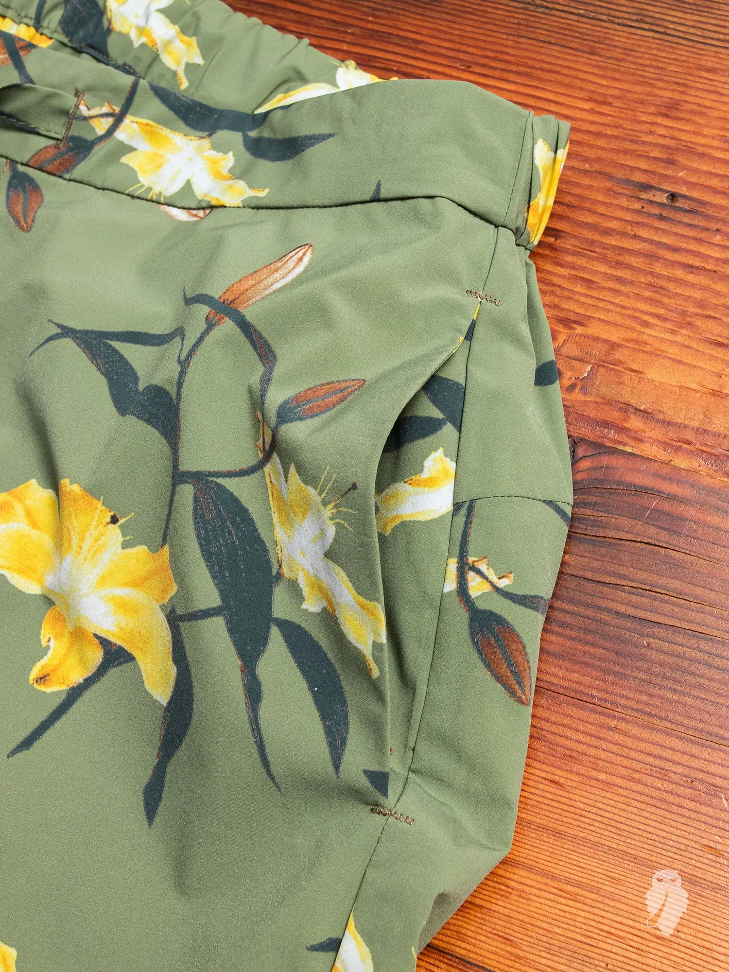 Relaxed Shorts in Yellow Flowers