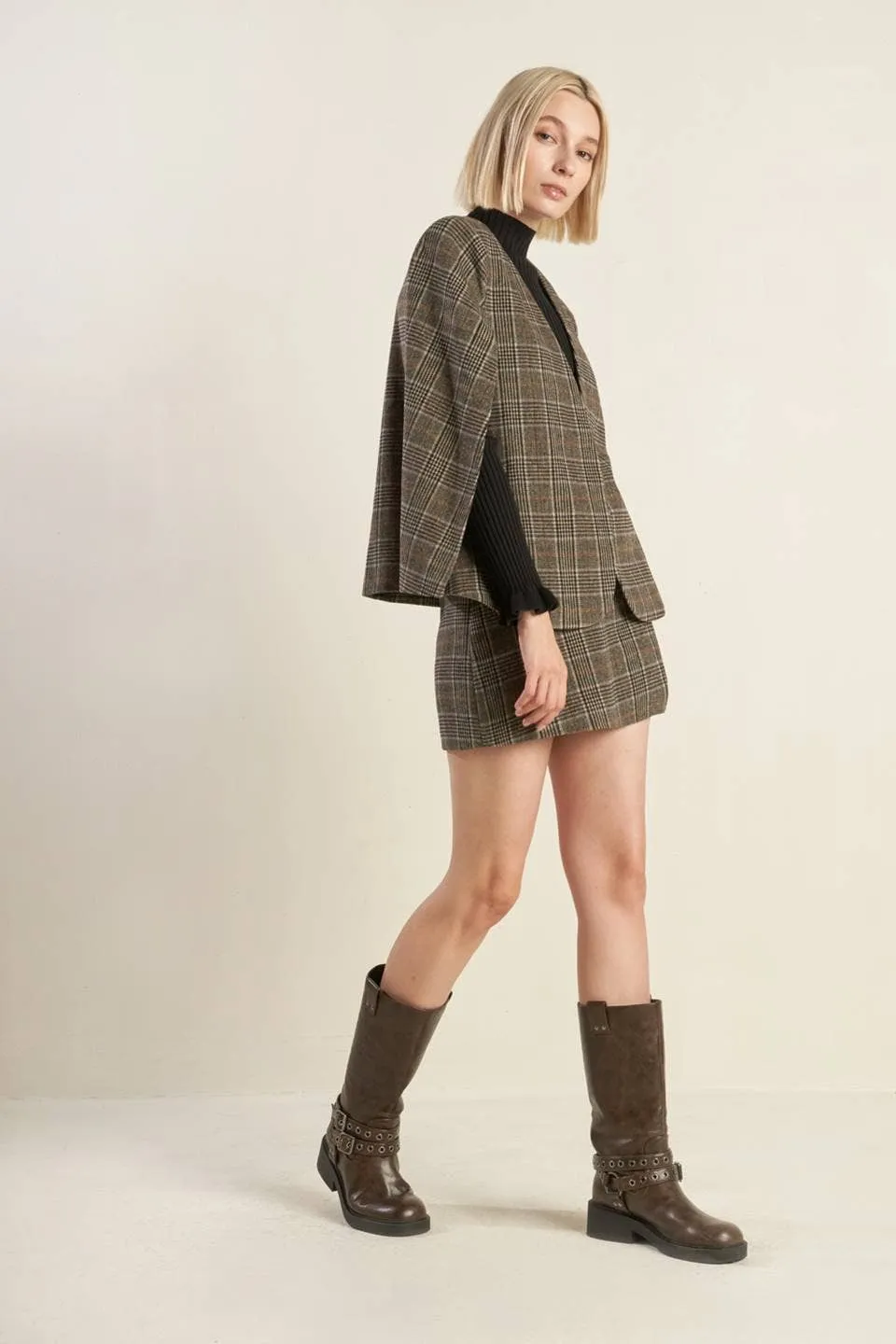 Woolen Plaid Capelet